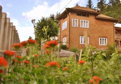 Pensiunea Casa Colinita , Vatra Moldoviței