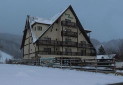 Pensiunea Greenhouse Rucar-Bran , Dâmbovicioara