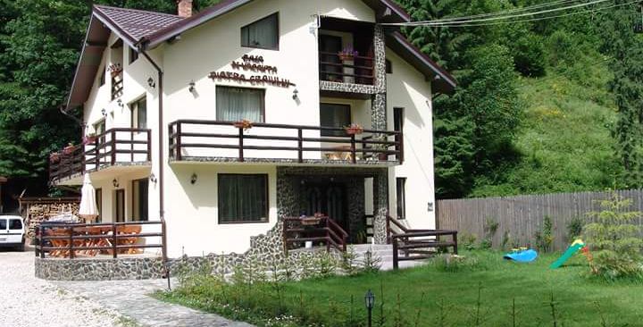 Pensiunea Casa De Vacanta Piatra Craiului Rucar